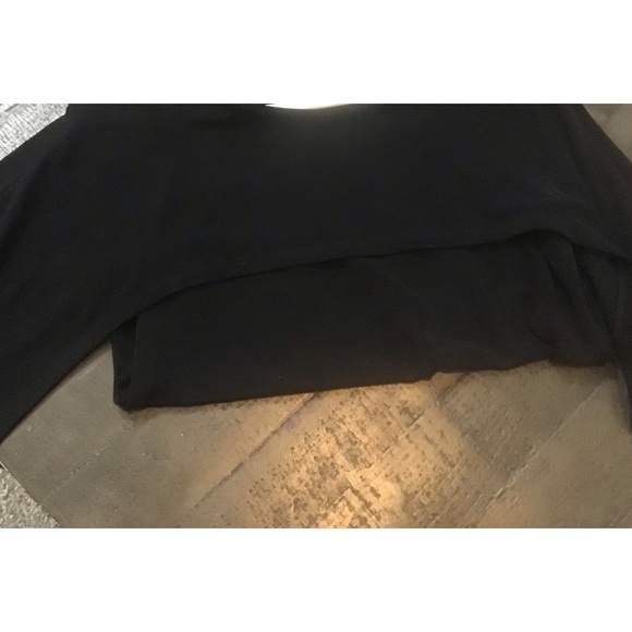 Women’s Chicos Travelers Top size 0 in black - Picture 5 of 6